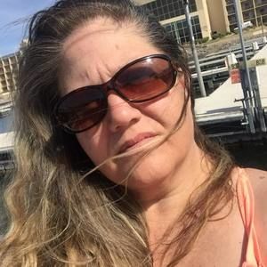 Meet your Posher, Kari